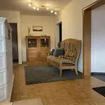 Haus-mila-wohnung-1 Lägenhet *